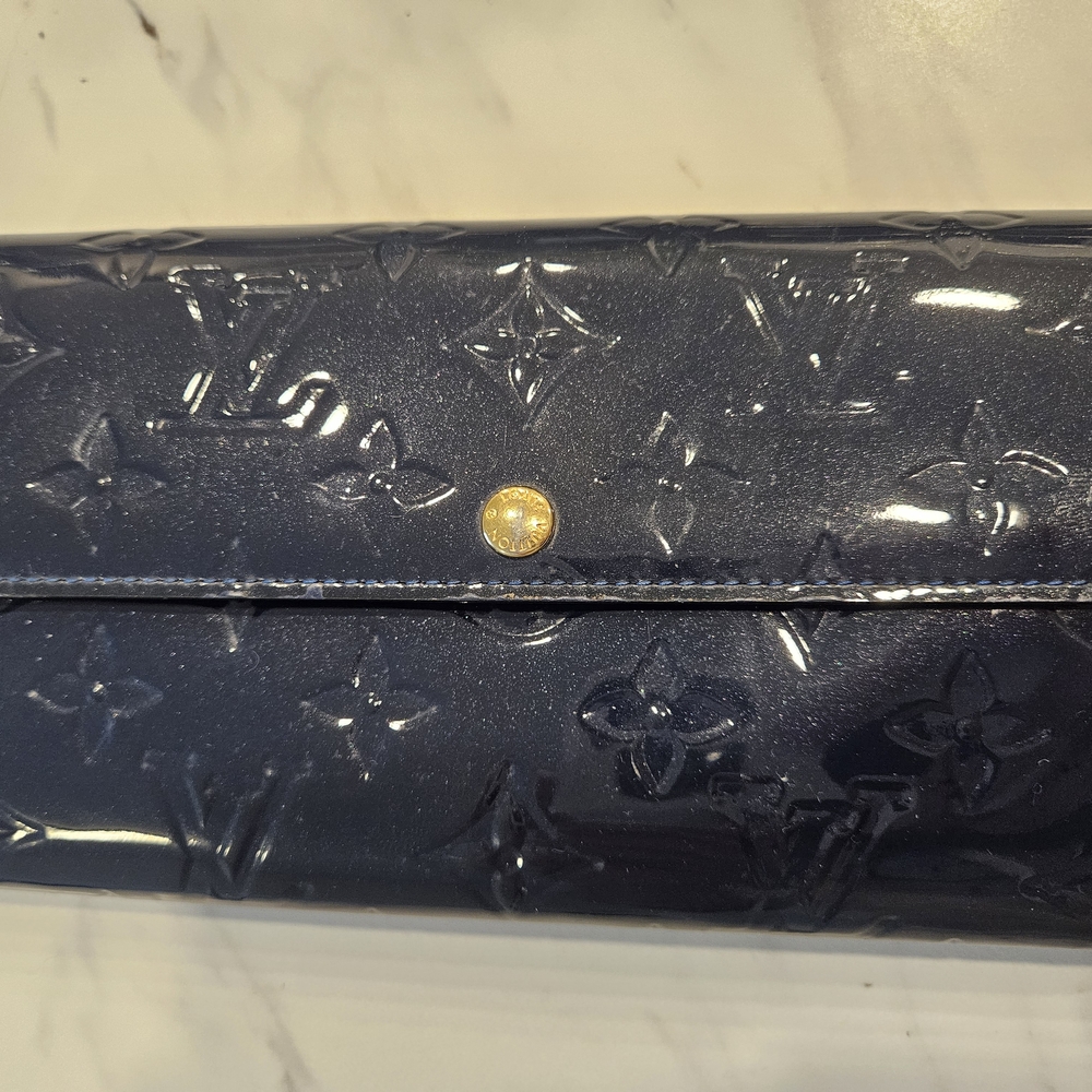 Louis Vuitton GrandBleu Shimmer Wallet 🩵💙 - Picture 10 of 13
